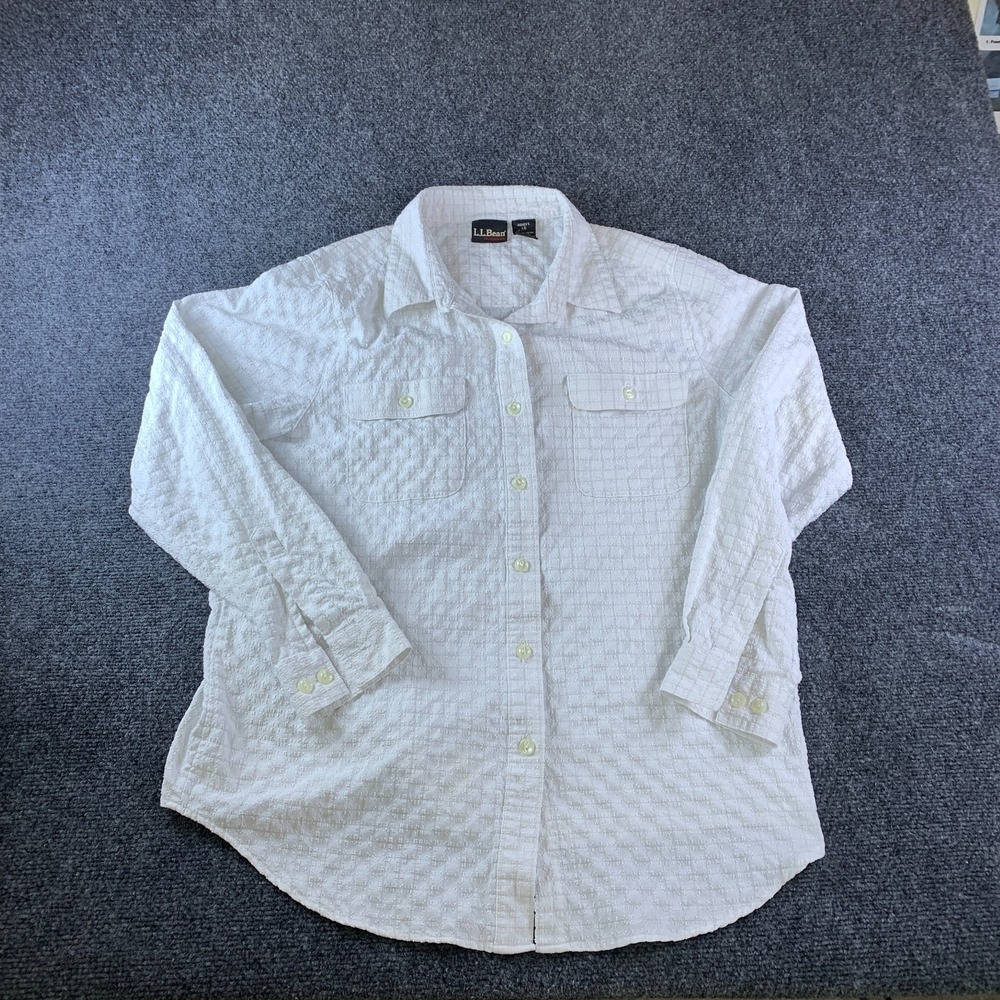 L.L. Bean Shirt Womens Large White Textured Curved Hem Chest Pockets Button Up